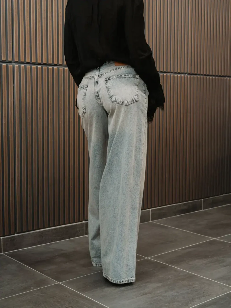 Jeans Lumina - immagine 4