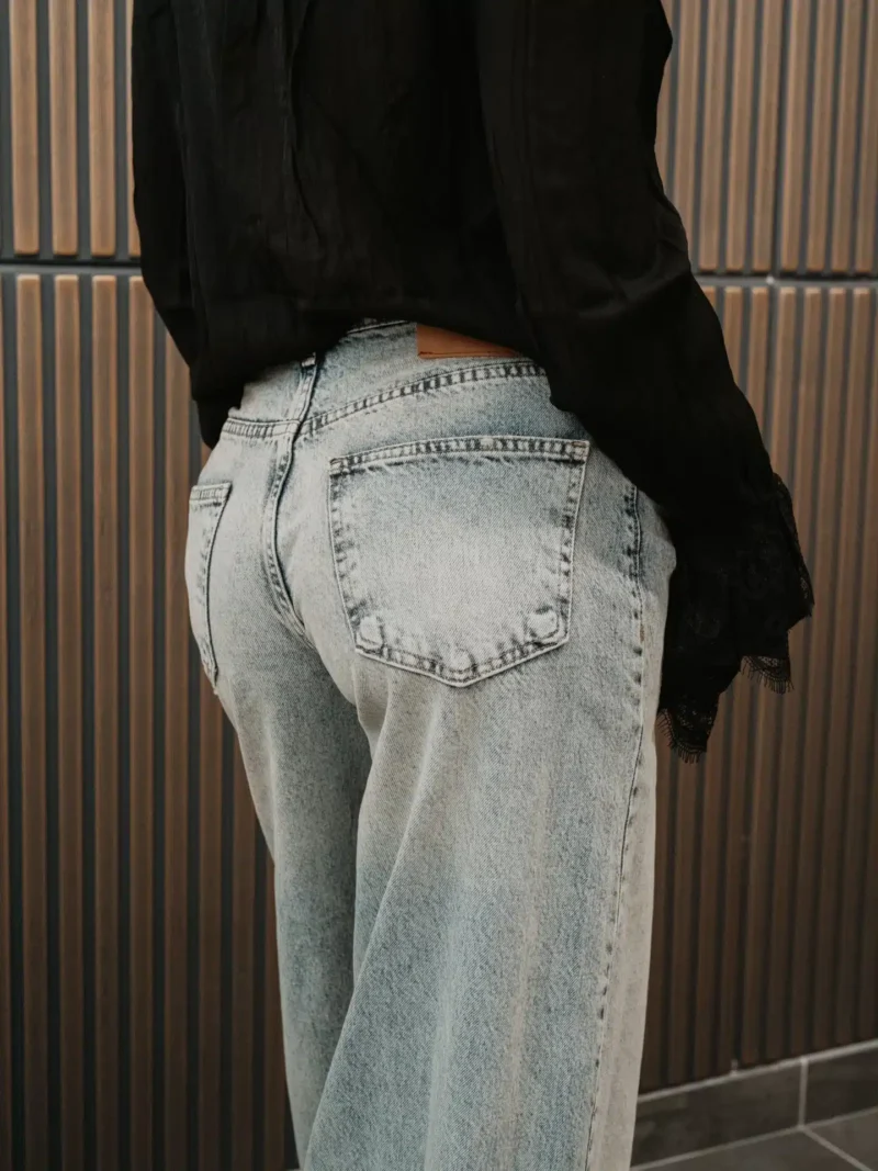 Jeans Lumina - immagine 3