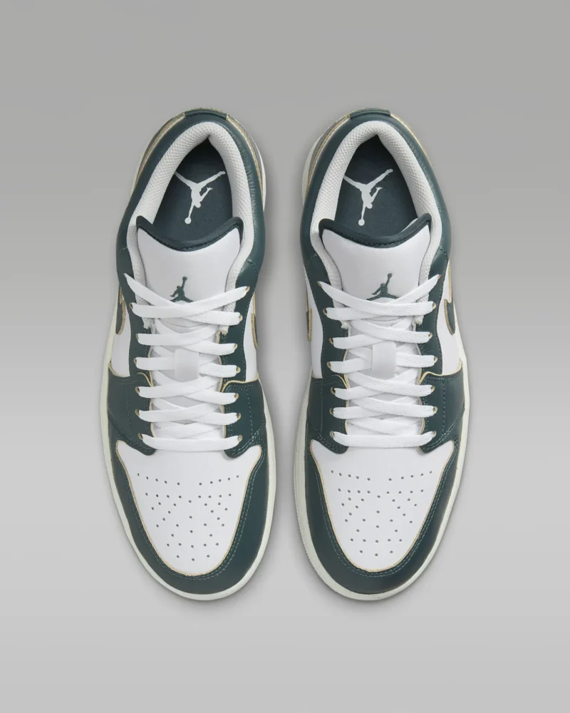 Nike Air Jordan 1 Low SE - Oxidised Green/White/Sail - immagine 3